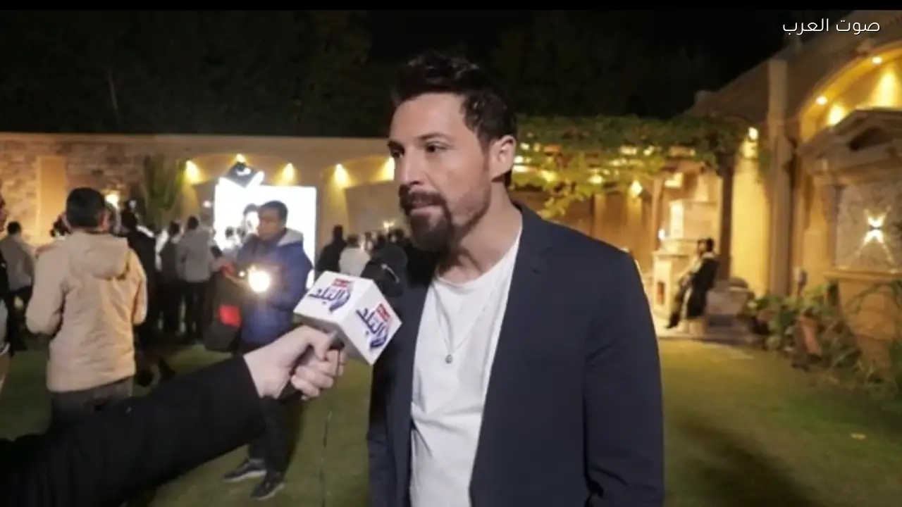 محمود حجازي يعلق على أزمته مع طليقته