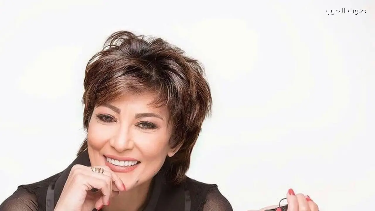 محمود عبد الشكور يثني على سماح أنور في عرض وطلب