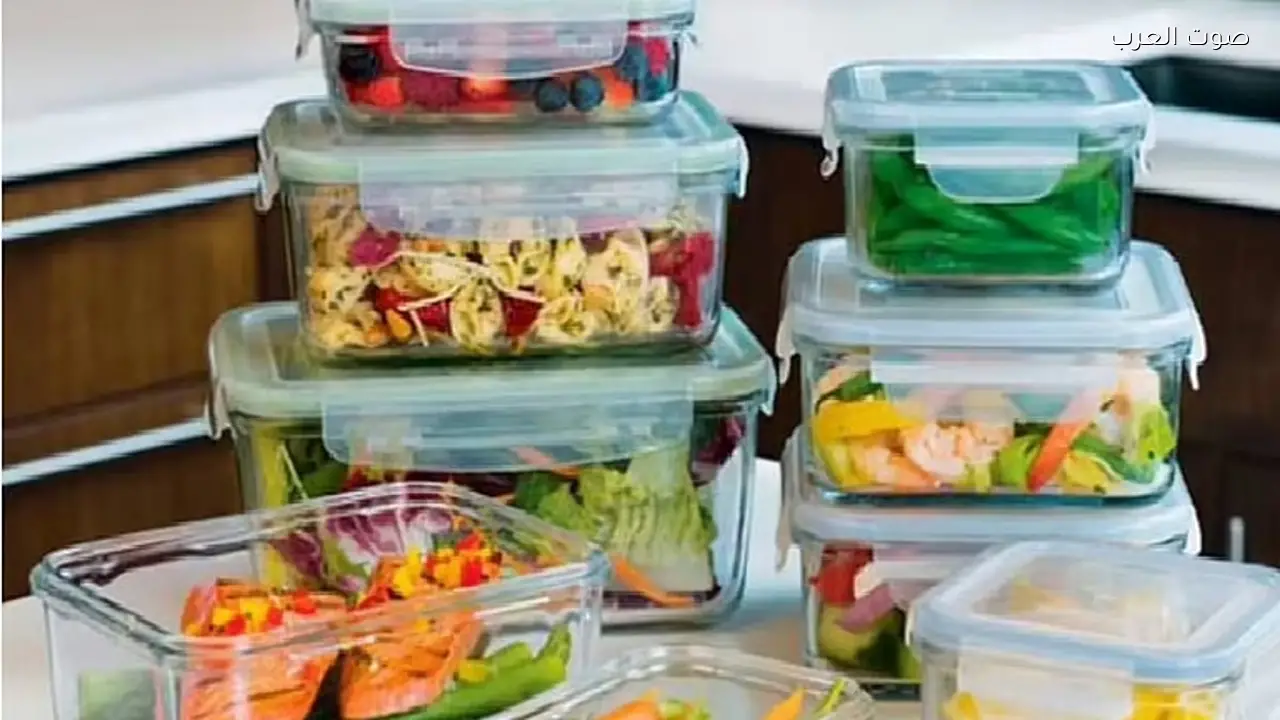 مختص يحذر: أنواع من البلاستيك غير آمنة للطعام الساخن