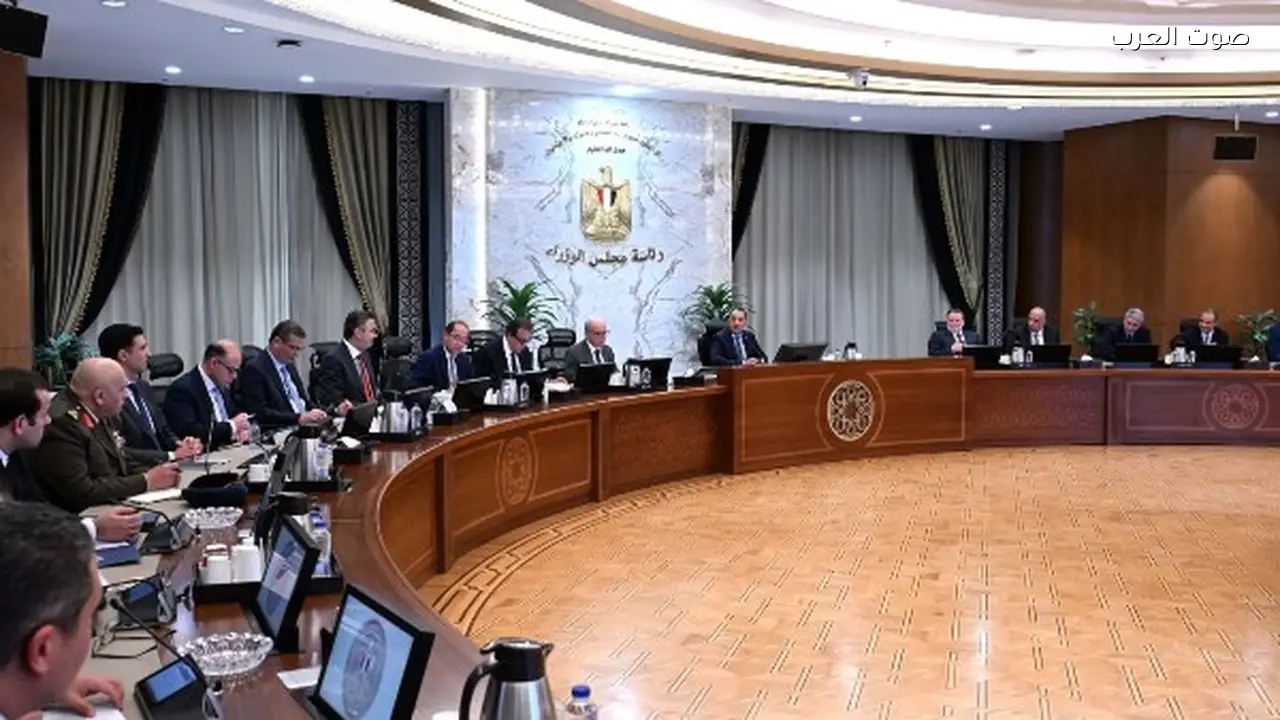 مدبولي يترأس اجتماع اللجنة المركزية لإدارة الأزمات لمتابعة المستجدات بالمنطقة