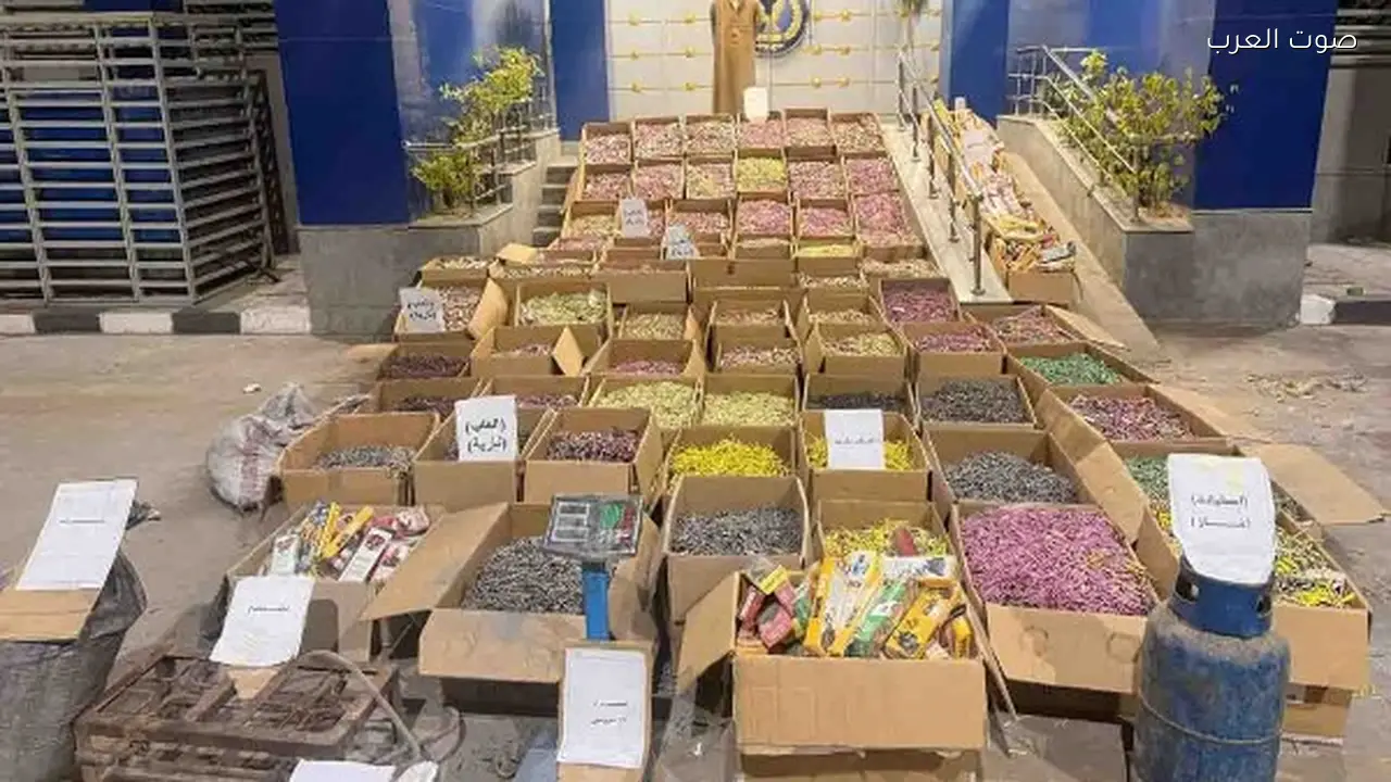 مصادرة 6350 صاروخ ألعاب نارية محظور في الغربية