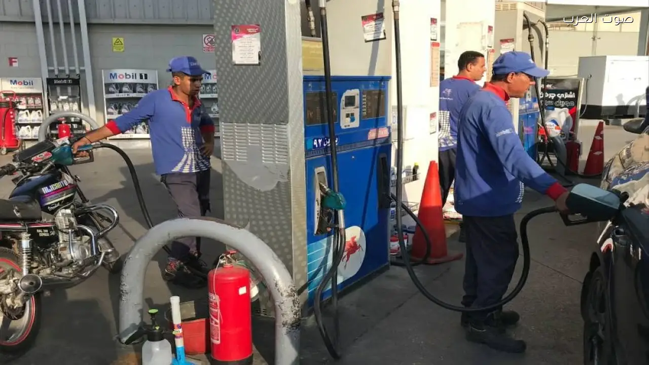 مصر تعلن زيادة أسعار البنزين والسولار وغاز تموين السيارات