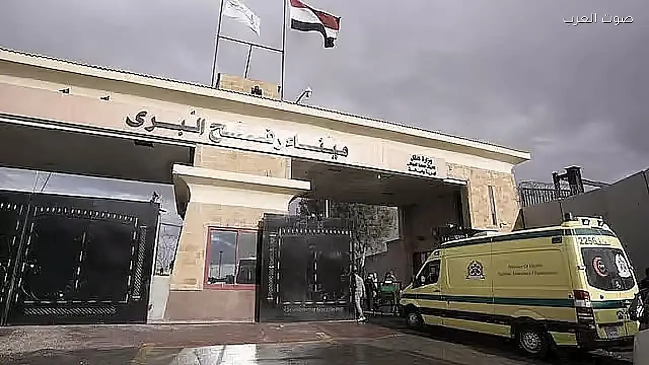 معبر رفح يستقبل عائدين فلسطينيين جدد إلى غزة