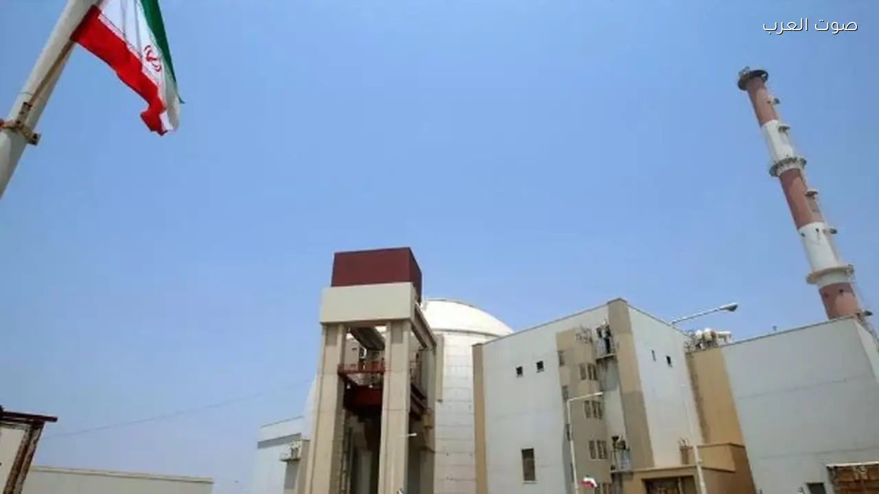 مقذوف يضرب محيط محطة بوشهر النووية في إيران