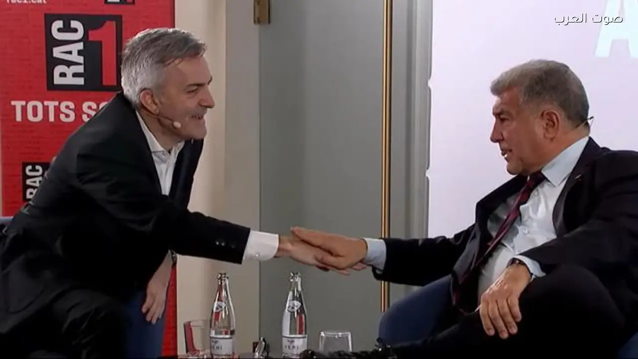 مناظرة لابورتا وفونت: تحديات الصيام عن الماء وكرسي غير مريح