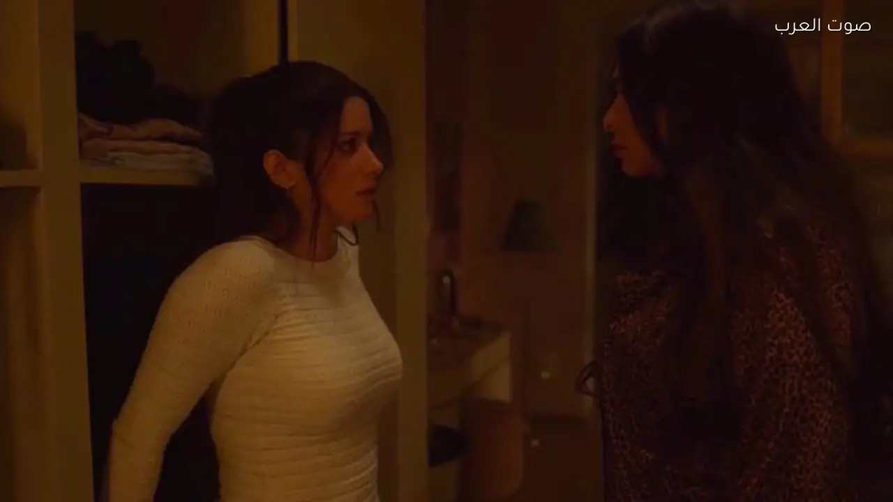 مواجهة مثيرة بين سينتيا خليفة وياسمين عبد العزيز تثير الجدل