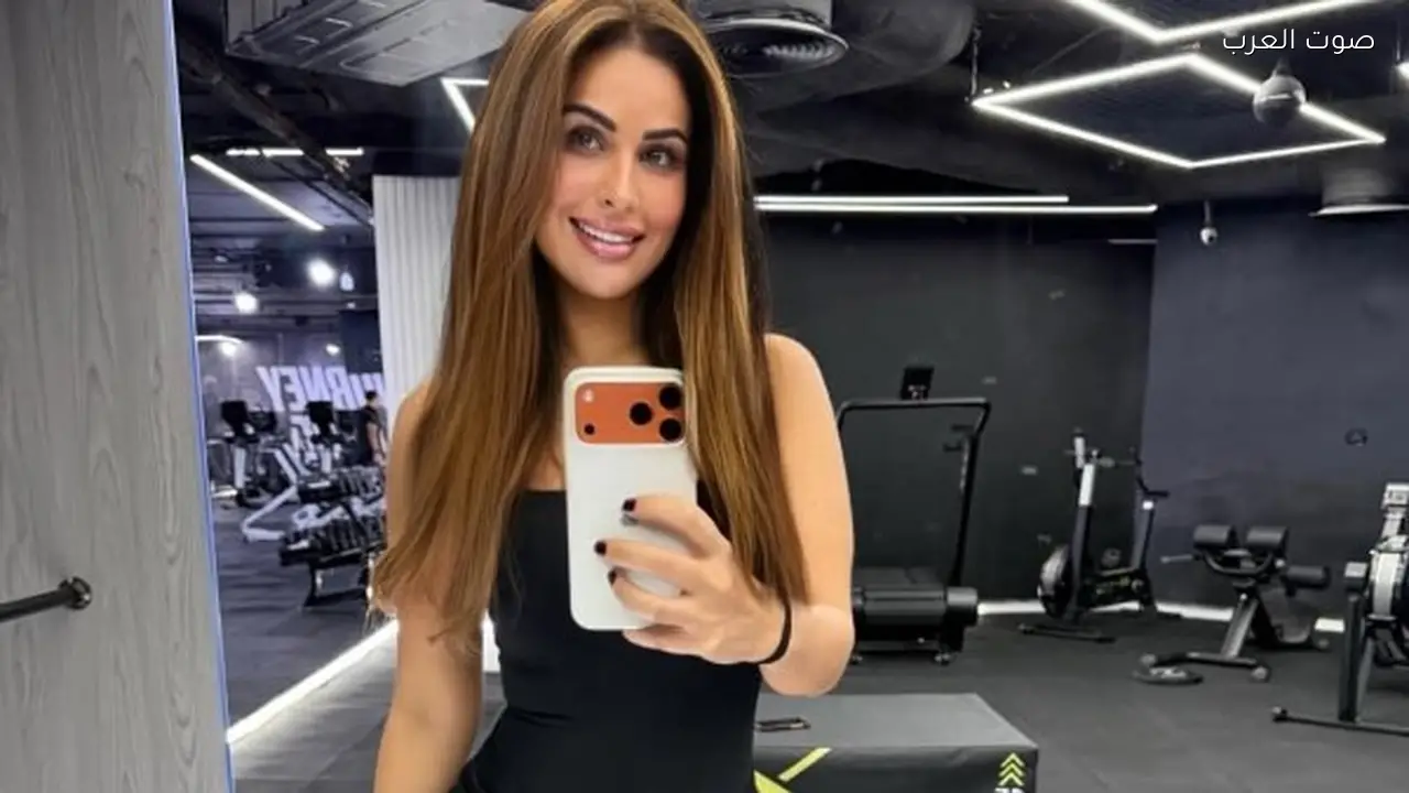 مي سليم تبرز في صالة الألعاب الرياضية