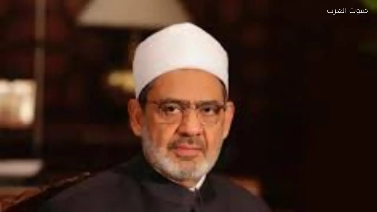 نائب رئيس الوزراء يهنئ شيخ الأزهر بعيد الفطر