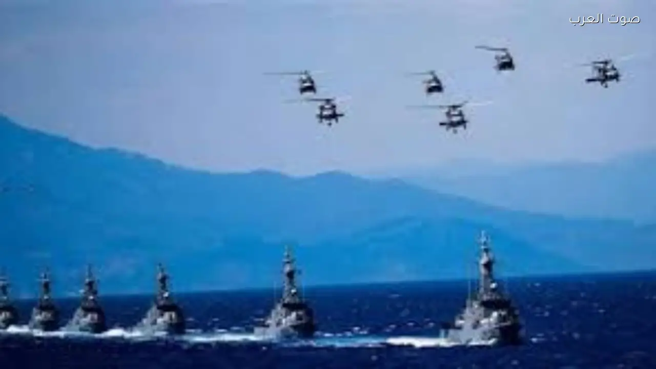 ناقلة قبالة دبي تتعرض لإصابة بمقذوف مجهول وحريق يندلع