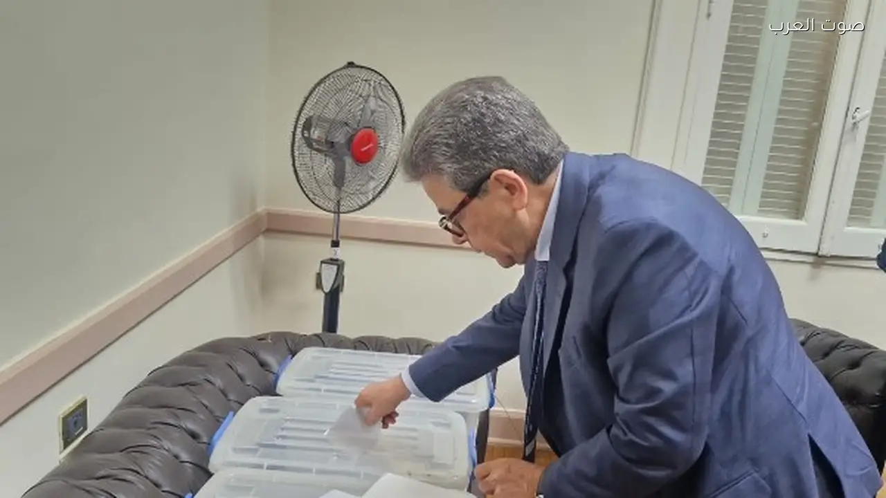 نقيب الأطباء البيطريين يشارك في انتخابات التجديد النصفي