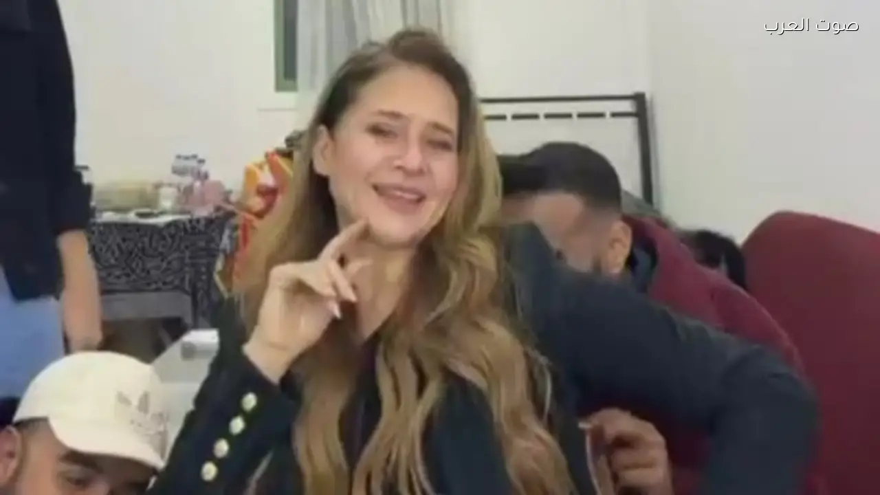 نيللي كريم تحتفل بنجاح فيلمها «على قد الحب»