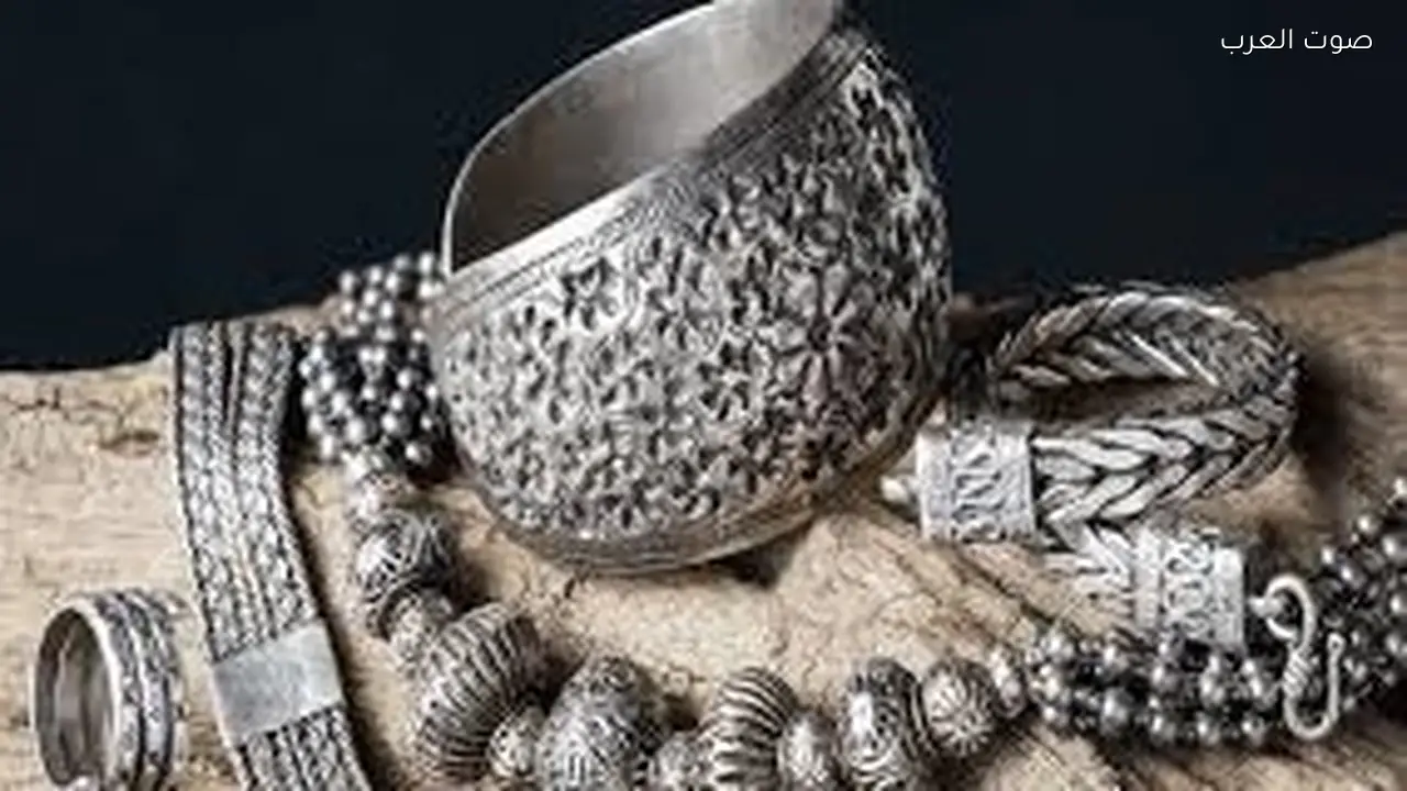 هبوط الفضة 7% محليًا و16% عالميًا خلال أسبوع بسبب ارتفاع الفائدة