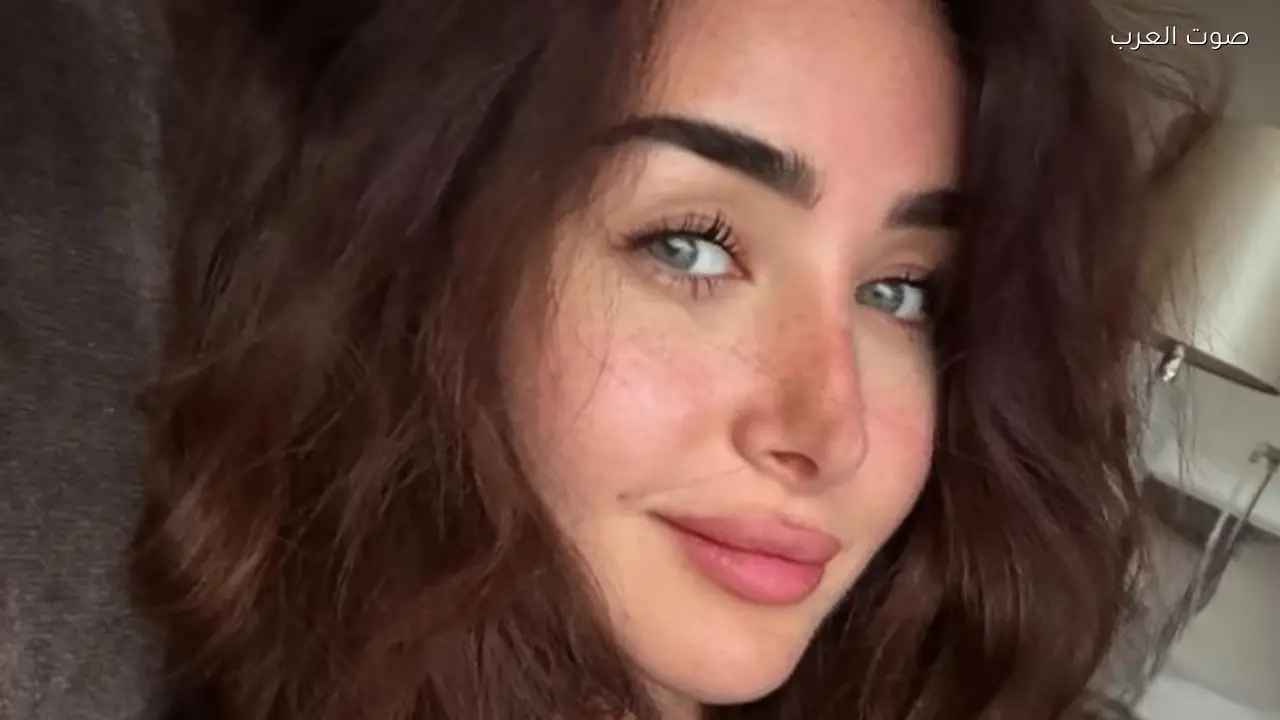 هنا الزاهد تسترجع ذكريات طفولتها مع الزرافة والنمر