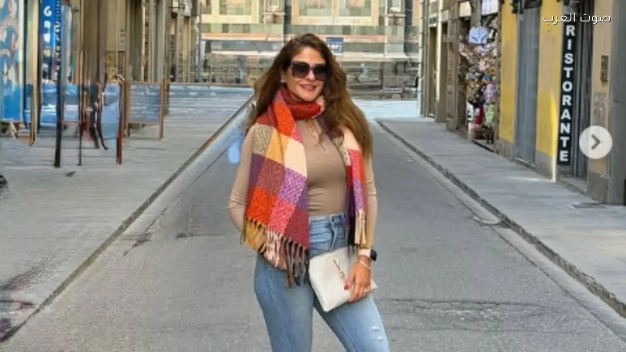 هيدي كرم تظهر برشاقتها في أحدث جلسة تصوير