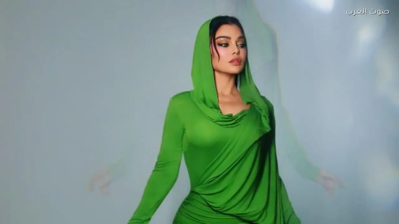 هيفاء وهبي تهنئ جمهورها بعيد الفطر وتدعو لحماية البلاد