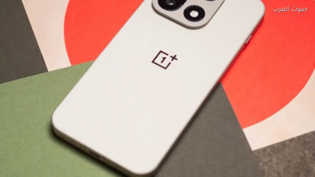 وان بلس تطلق هاتفًا جديدًا بمواصفات احترافية