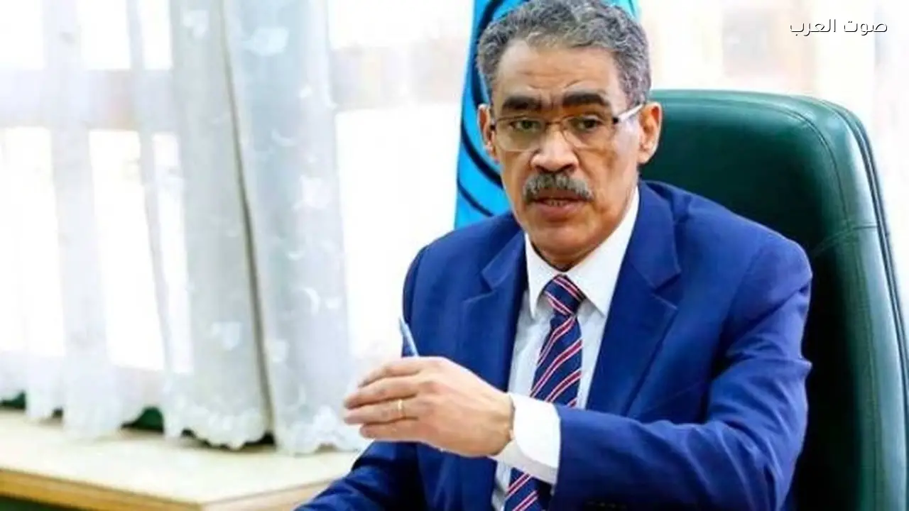 وزارة الإعلام: نرفض تمثيل “المنحرفين” لشعب الكويت ونشيد بالشرفاء