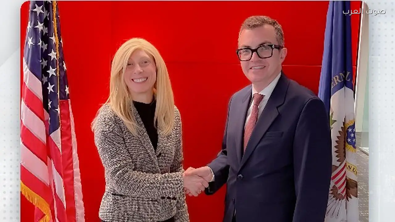 وزير التخطيط يجتمع مع مسؤولي المؤسسات الدولية في واشنطن