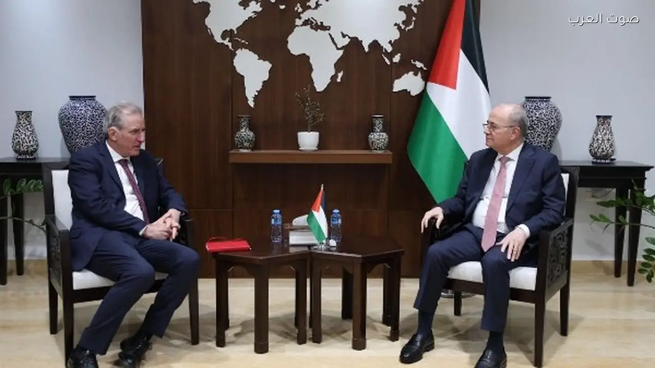 وزير الخارجية الجزائري والإسباني يبحثان تعزيز التعاون الإقليمي والدولي