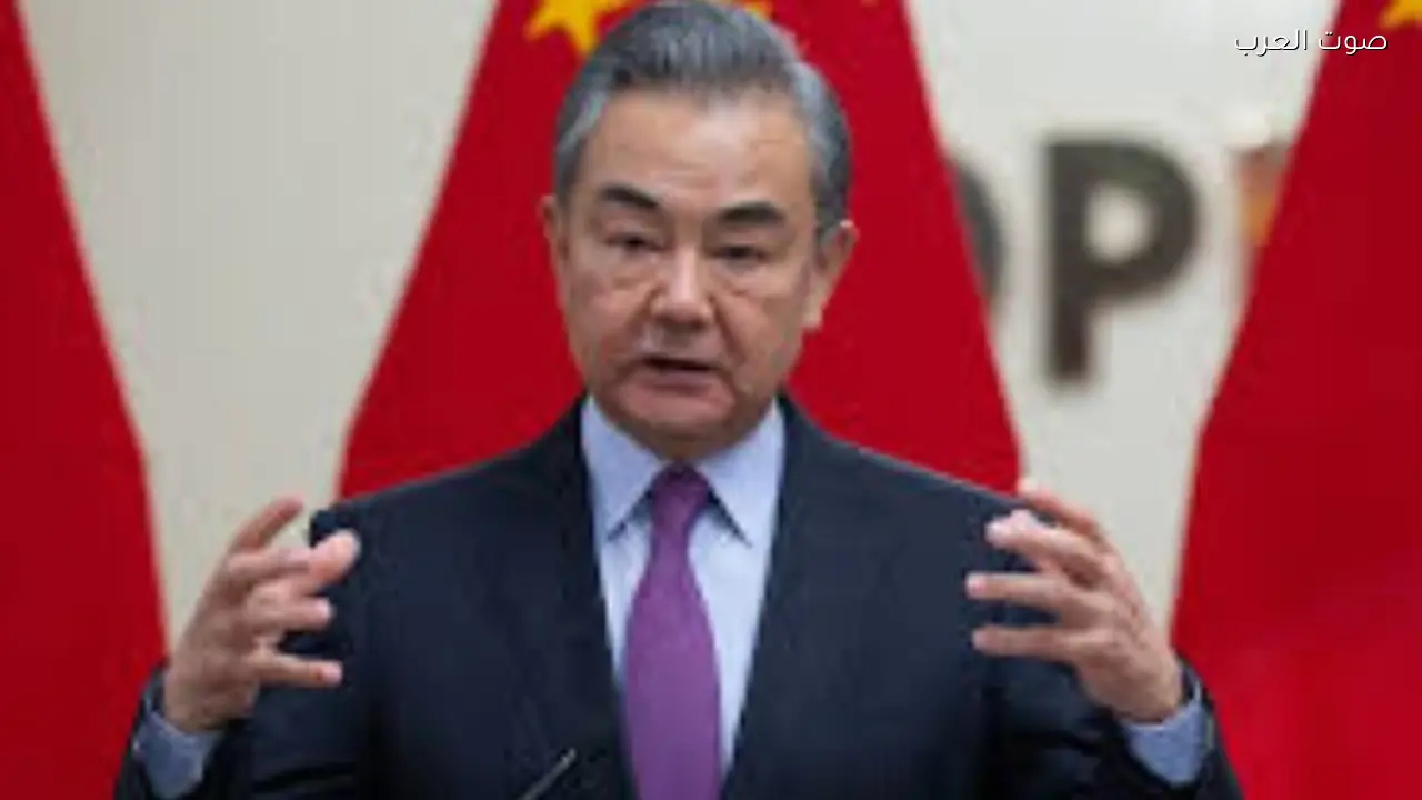 وزير الخارجية الصيني يدعو لتفادي المزيد من الخسائر في الشرق الأوسط