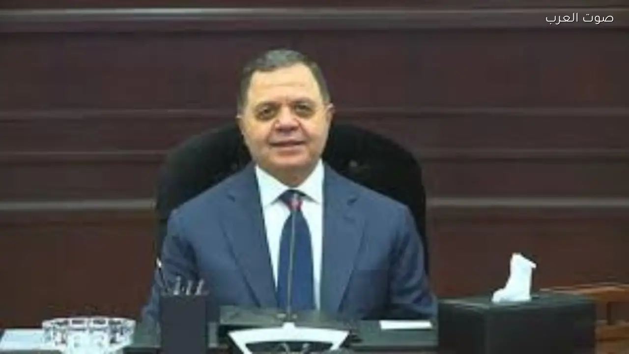 وزير الداخلية يرحل أثيوبيتين لأسباب تتعلق بالصالح العام