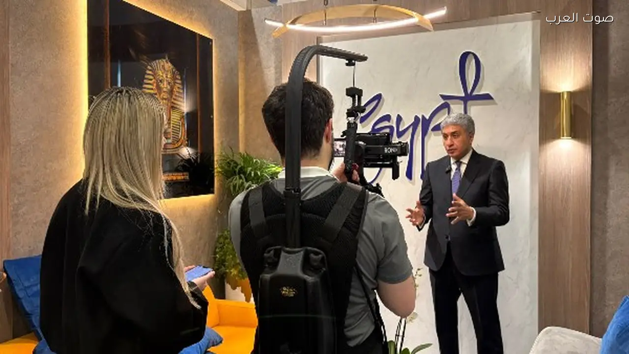 وزير السياحة: مصر تتمتع بالاستقرار وبعيدة عن مناطق التوتر