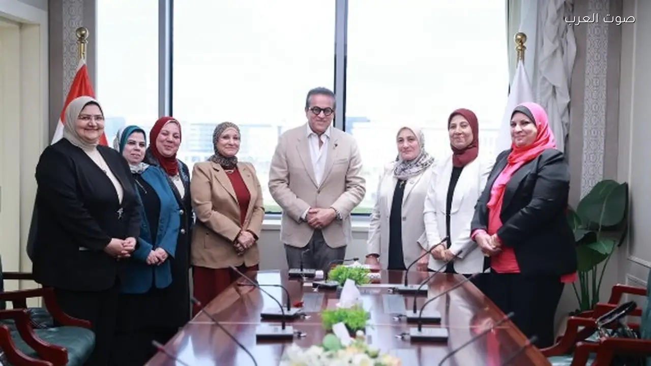 وزير الصحة يؤكد ضرورة حماية الفرق الطبية أثناء العمل