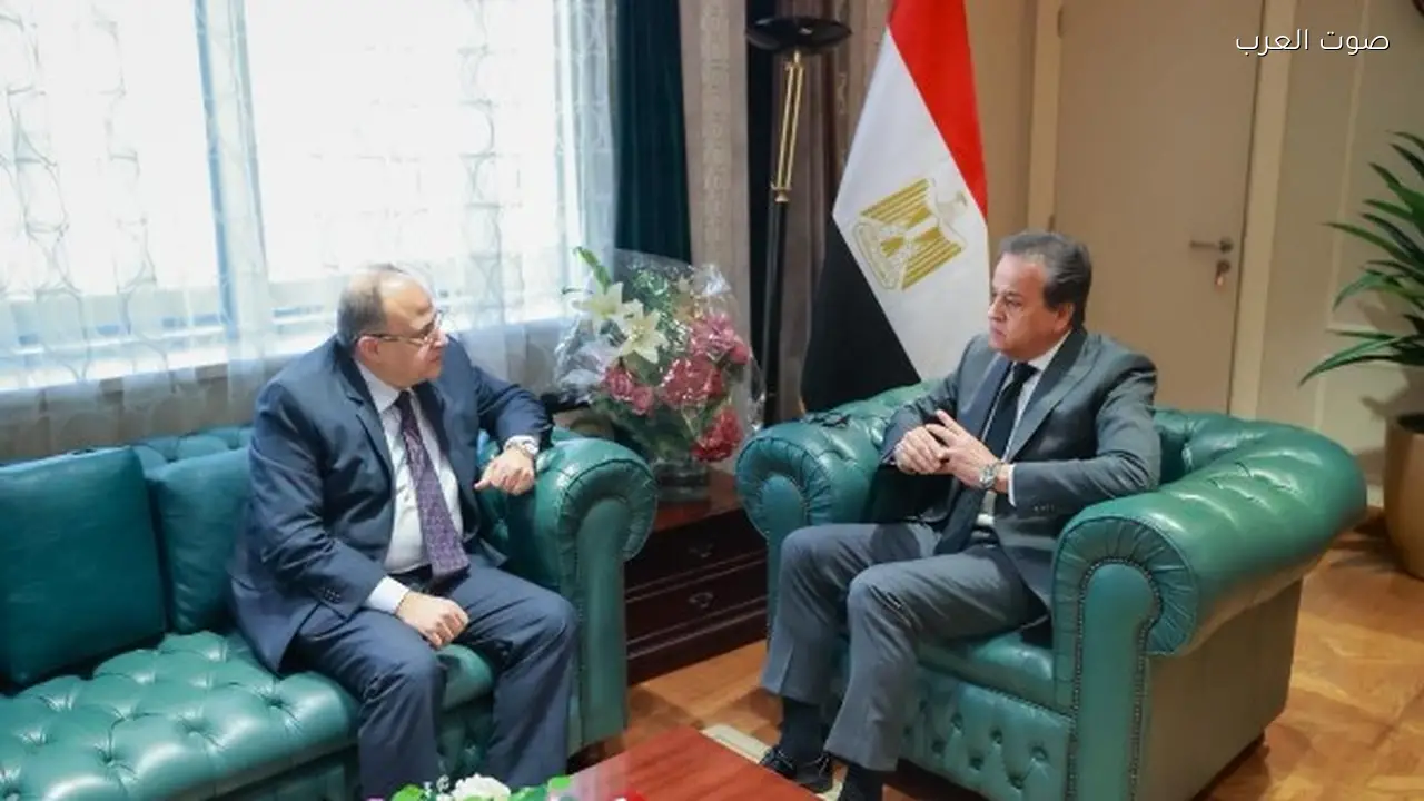 وزير الصحة يناقش مع رئيس هيئة الدواء توافر المستلزمات الطبية