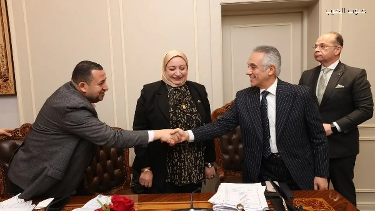 وزير العدل يلتقي نواب وشيوخ لتعزيز التعاون بين السلطتين