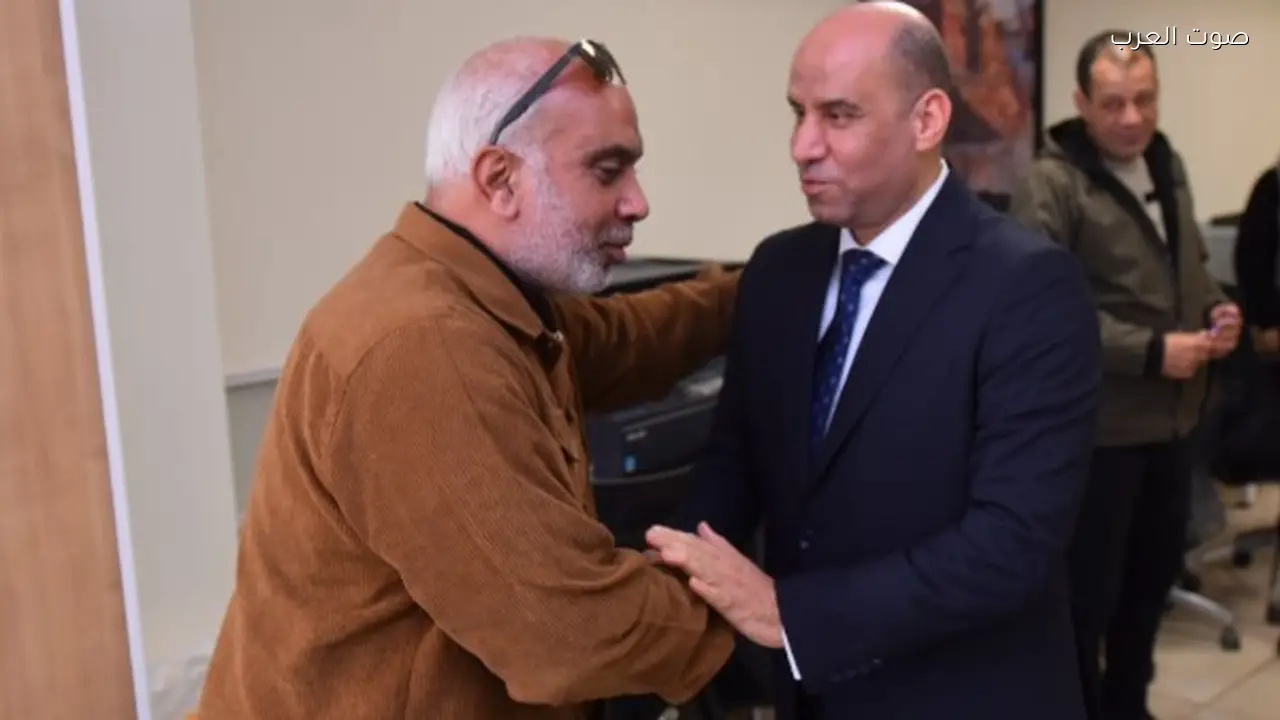 وزير العمل يؤكد أهمية الالتزام بالحقوق والواجبات في سوق العمل