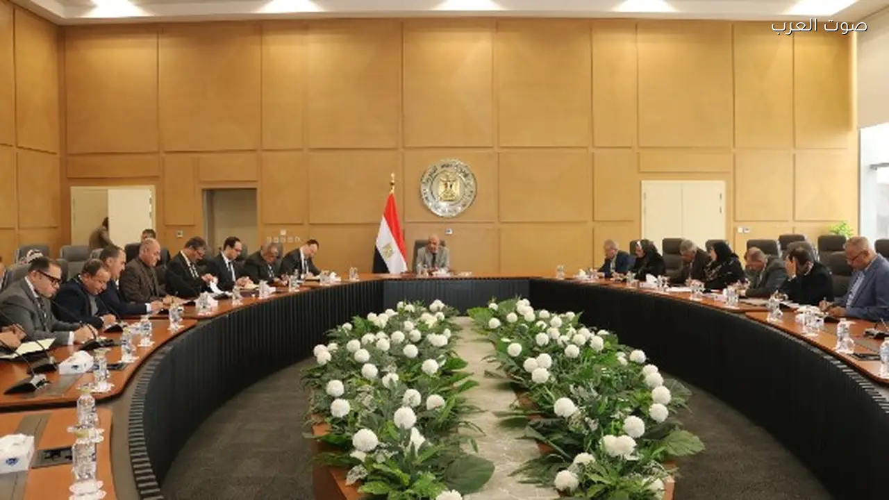 وزير الكهرباء يراقب خطوات ترشيد استهلاك الوقود 30%