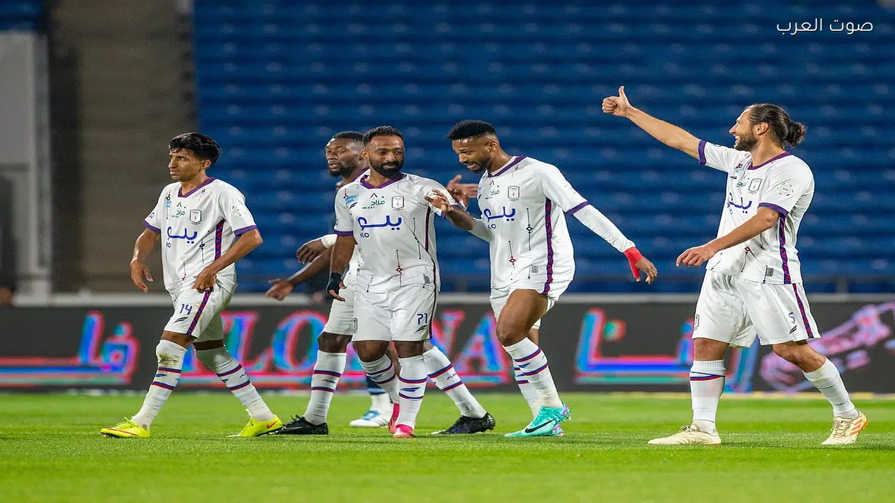 أبها يحافظ على صدارة دوري الدرجة الأولى والدرعية يطارده