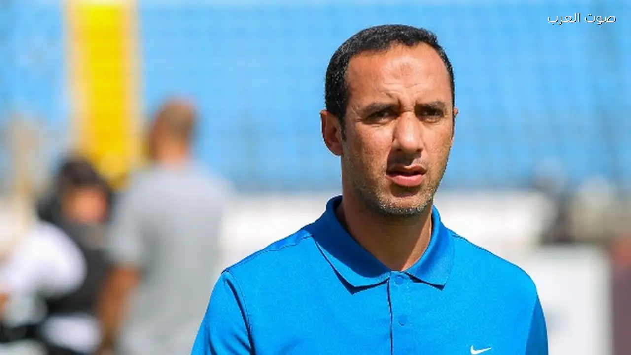 أحمد عبدالعزيز يمدد عقده مع سموحة لموسم إضافي