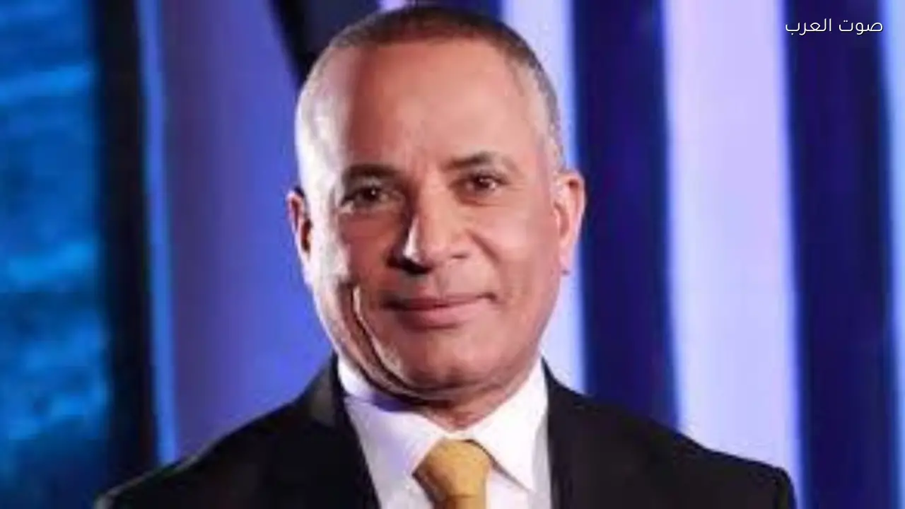 أحمد موسى ينتقد سلوت بعد هزيمة ليفربول