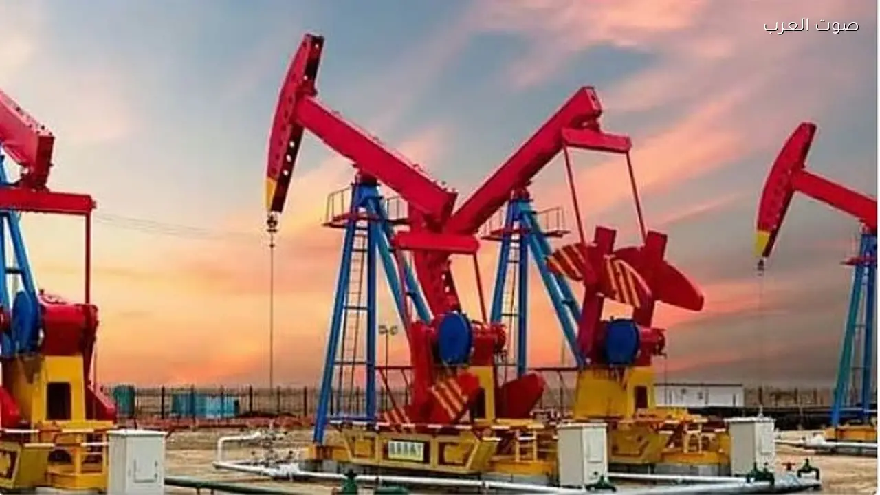 أسعار النفط تنخفض لأقل من 100 دولار بعد إعلان ترامب وقف إطلاق النار مع إيران