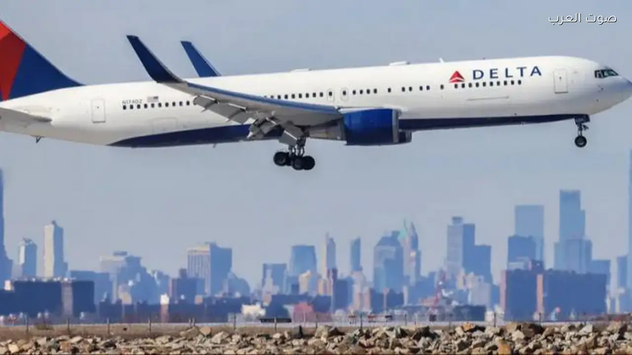 أسعار الوقود تؤثر على النقل الجوي و«دلتا» الأمريكية تزيد رسوم الأمتعة