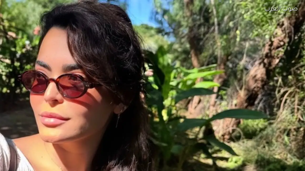 أسماء جلال تبرز جمالها في صور جديدة على إنستجرام