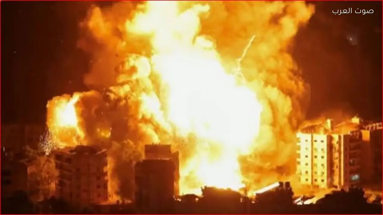 إسرائيل تستهدف قائدين من حزب الله في بيروت