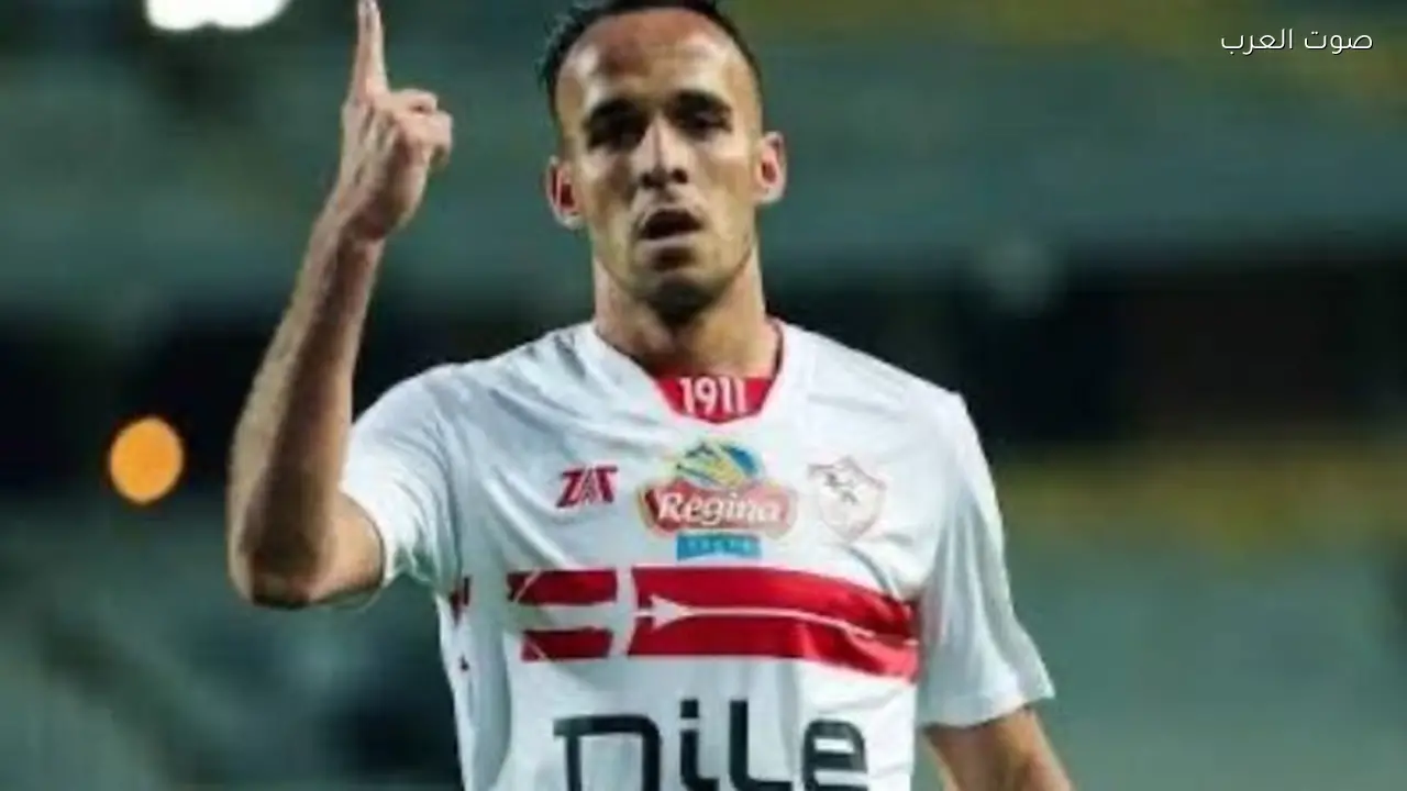 إسلام صادق يثني على تألق ناصر منسي في الملعب