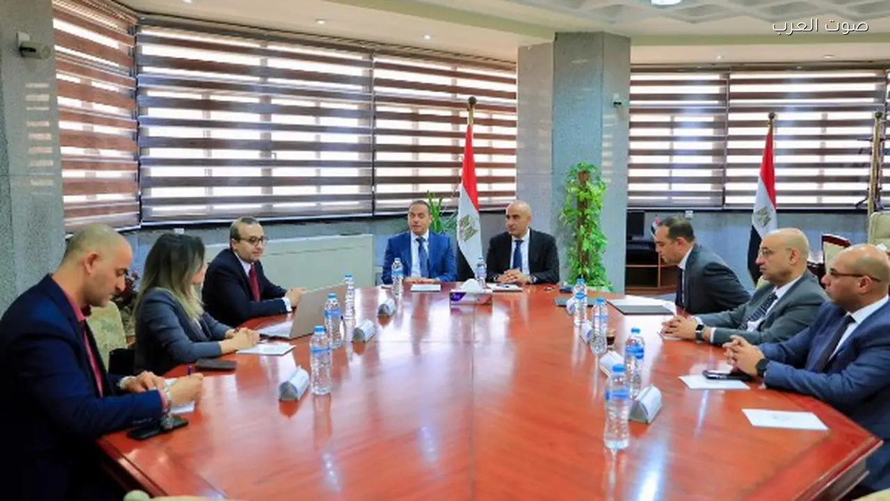 إسلام عزام: نشر الثقافة المالية يعزز الاستقرار الاقتصادي والوعي لدى الطلاب