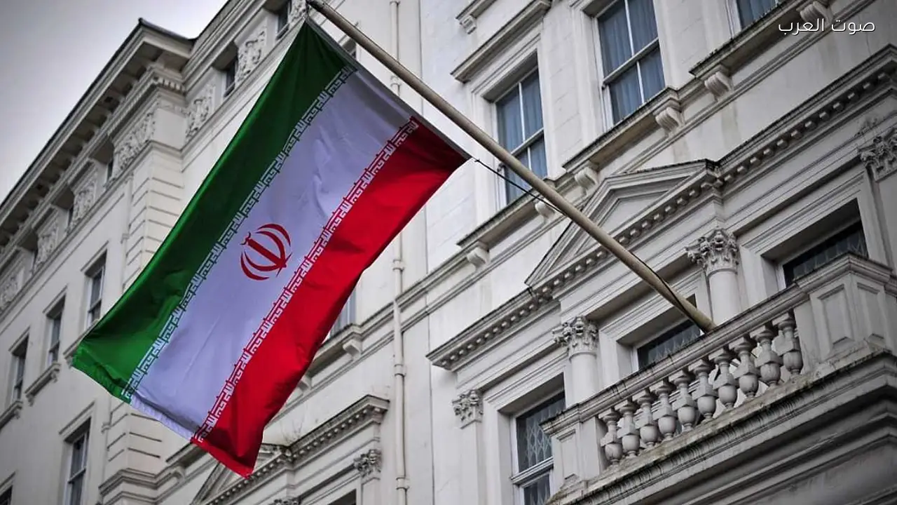 إيران تنفذ حكم الإعدام بحق شخصين بسبب محاولة سرقة أسلحة