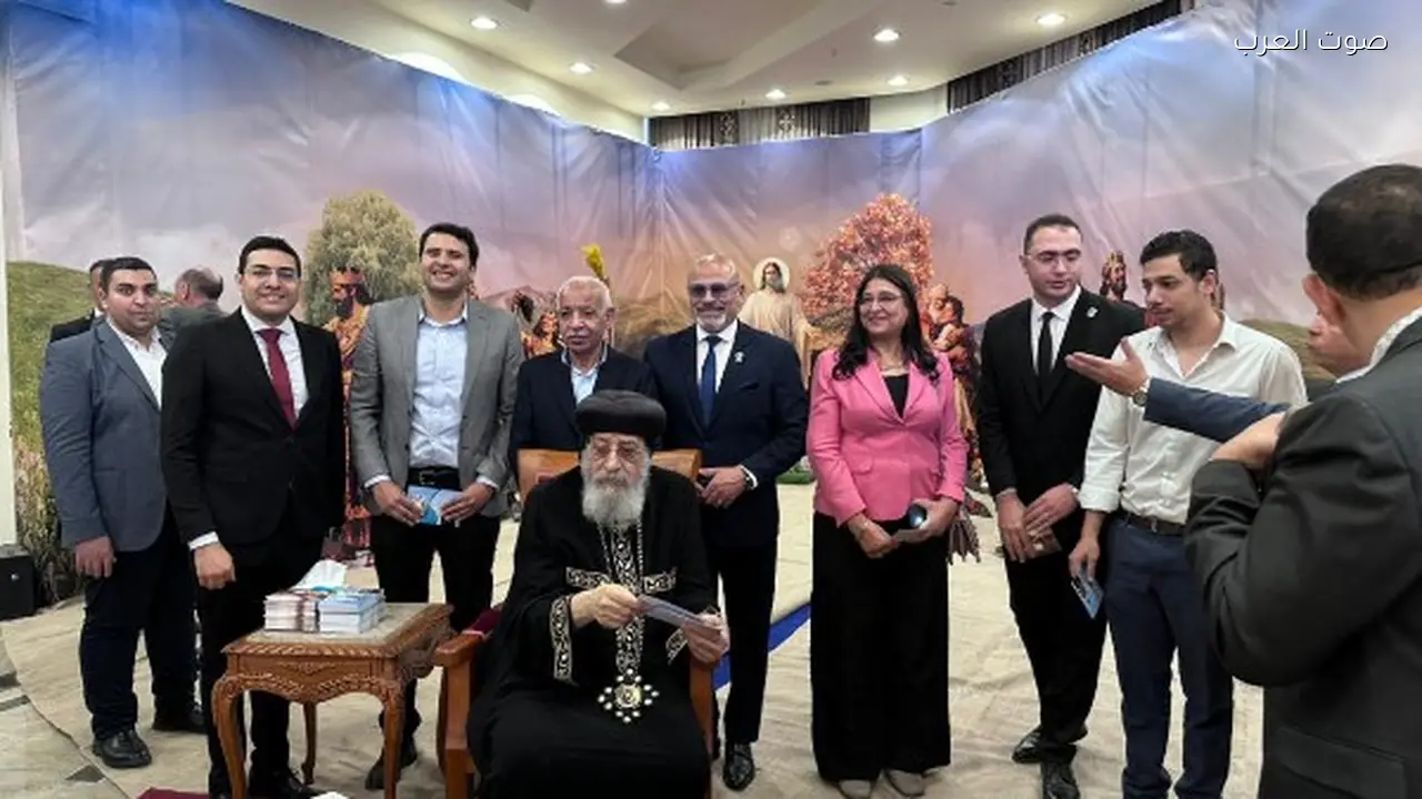 اتحاد العمال يهنئ البابا تواضروس بعيد القيامة برسالة محبة وطنية