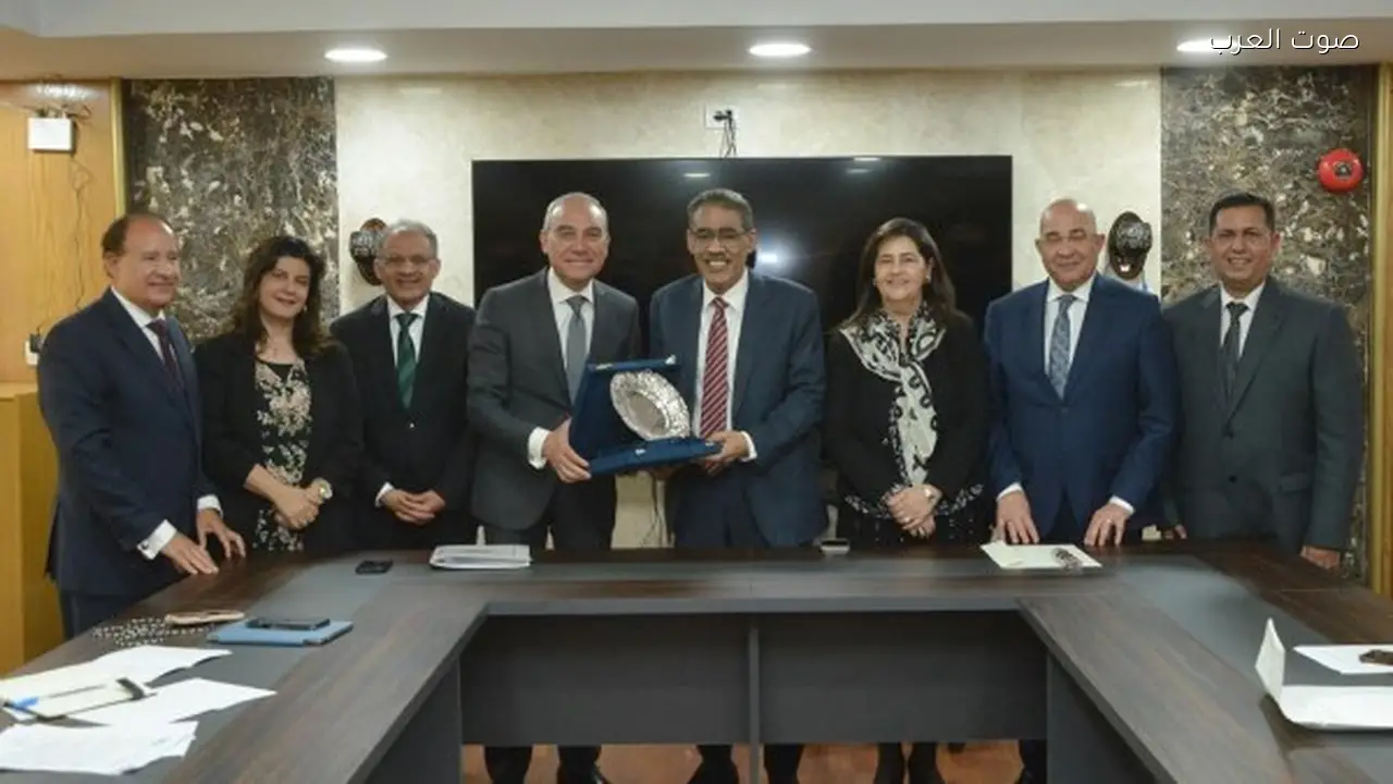 اجتماع مجلس هيئة الاستعلامات الأول بعد إعادة تشكيله وتكريم الوزير ضياء رشوان