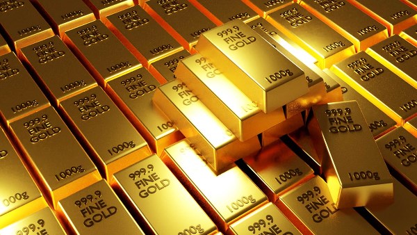 ارتفاع أسعار الذهب عالميًا مع تراجع الدولار وهدوء التوترات