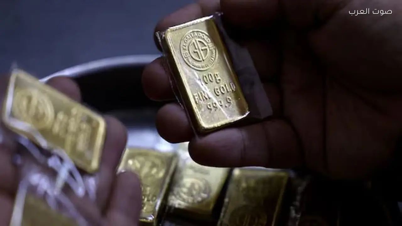 ارتفاع أسعار الذهب مع تراجع الدولار في ظل آمال تهدئة الأوضاع بالشرق الأوسط
