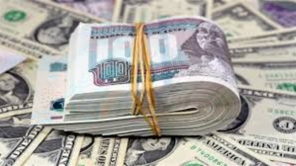 ارتفاع سعر الدولار اليوم وقناة السويس تسجل أعلى سعر شراء بالبنوك