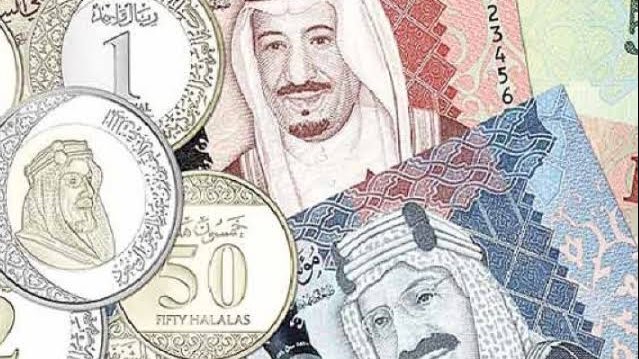 ارتفاع سعر الريال السعودي في مصر مع قرب موسم الحج