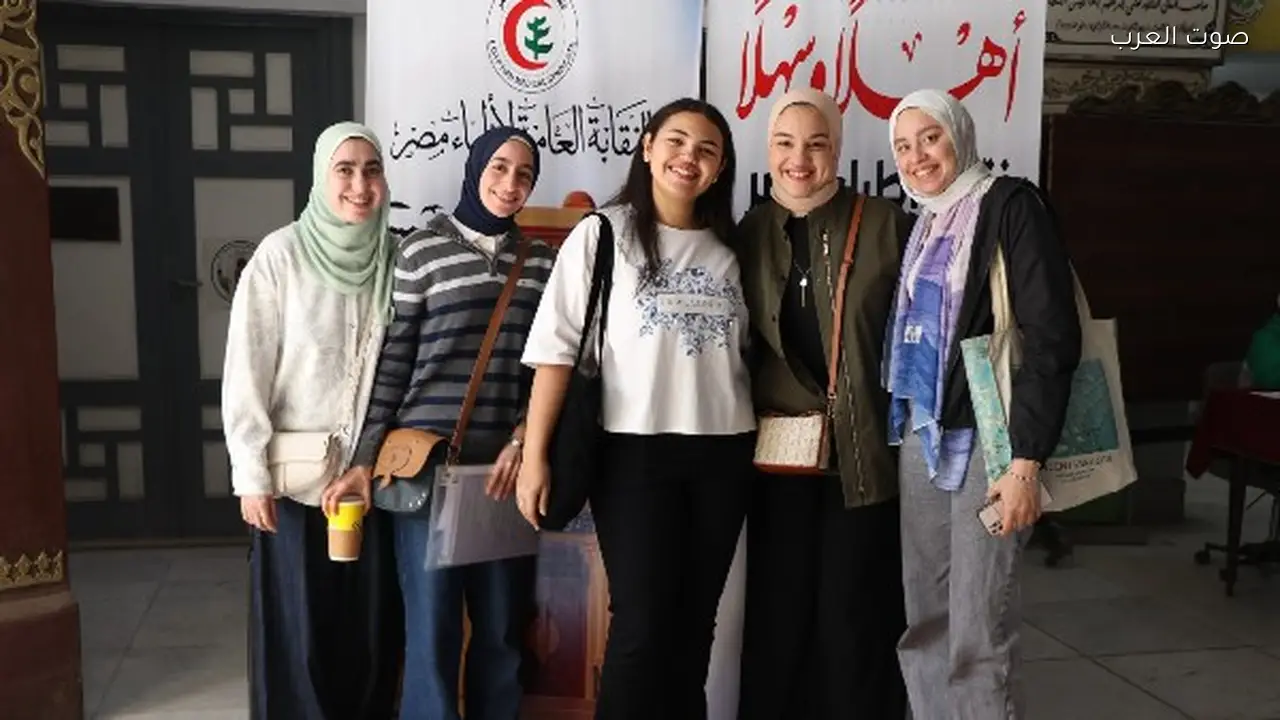 الأطباء الجدد يتسلمون كارنيهات العضوية بتيسيرات كبيرة