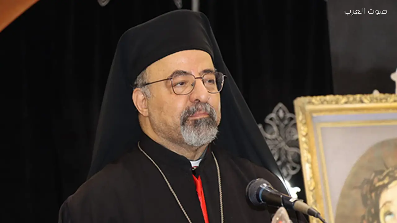 الأنبا إبراهيم إسحق يتلقى تهاني عيد القيامة المجيد