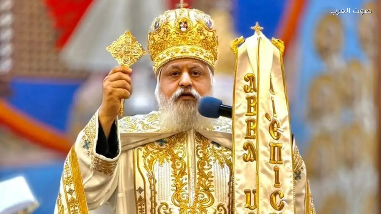 الأنبا ميخائيل يترأس قداس عيد القيامة ويستقبل التهاني